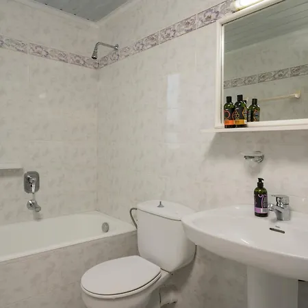 Aparthotel Adonis