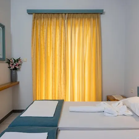 Aparthotel Adonis *